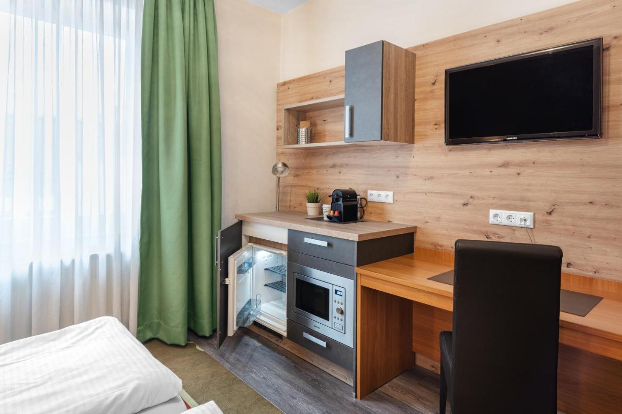 Schieners Hotel & Apfelhof Apartments Wemding ภายนอก รูปภาพ