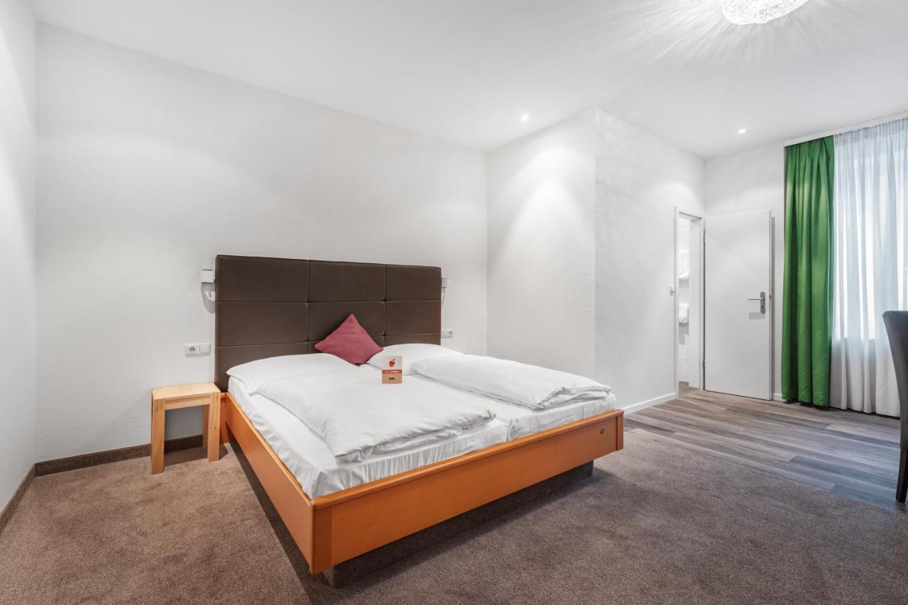 Schieners Hotel & Apfelhof Apartments Wemding ภายนอก รูปภาพ